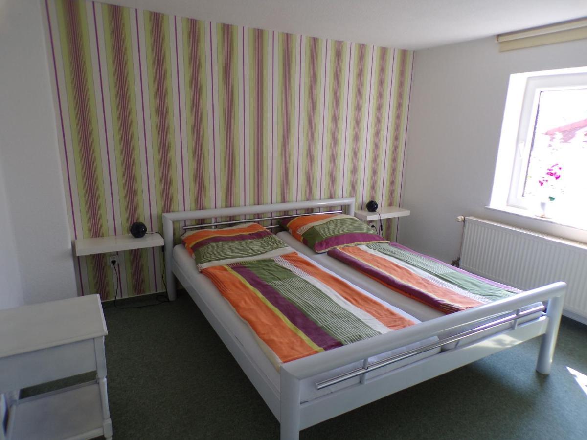 Ferienwohnung Am Greifswalder Bodden Wieck Esterno foto
